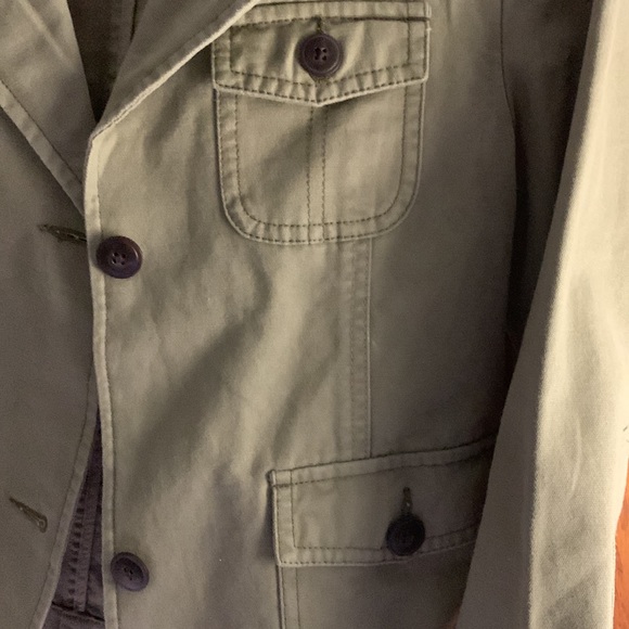 Old navy tan/olive unisex blazer.  Patches on elbows19.5 length and 17 across - Picture 4 of 6